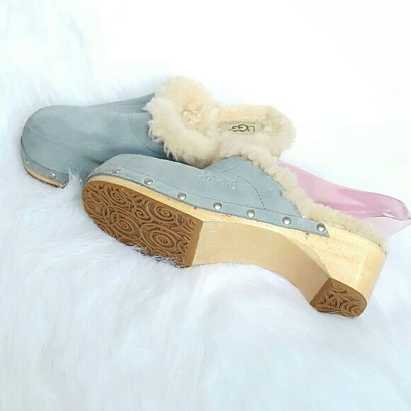 UGG mules   - Picture 1 of 5